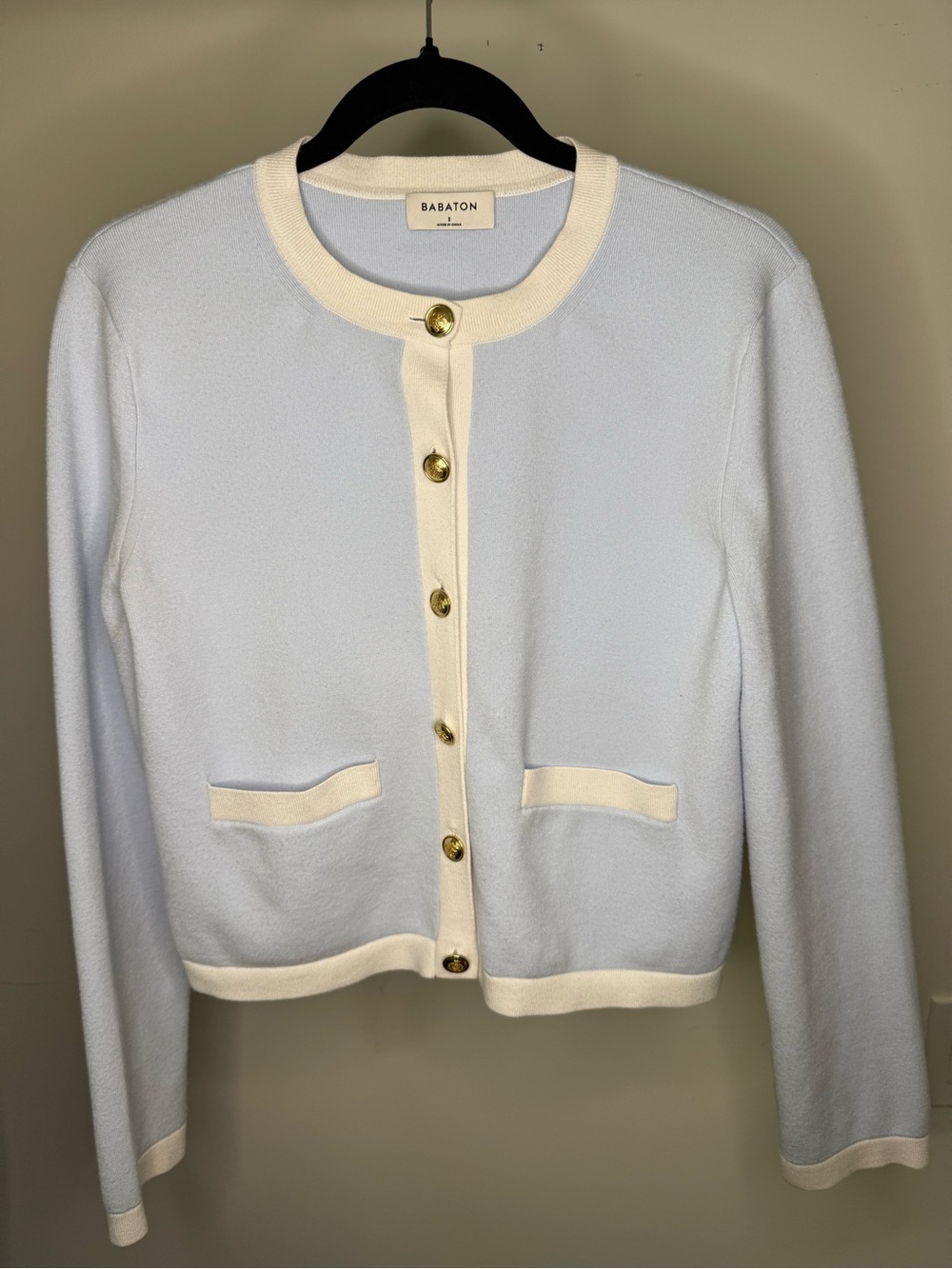 Aritzia Babaton Approach Cardigan - Wonder Yarn in Baby Blue (Glimmer) & White